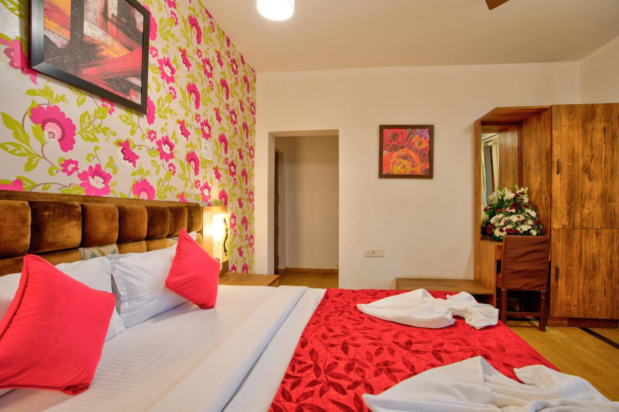 Resort Martins Siesta , A Portuguese Heritage Resort In Calangute Arpora Kültér fotó